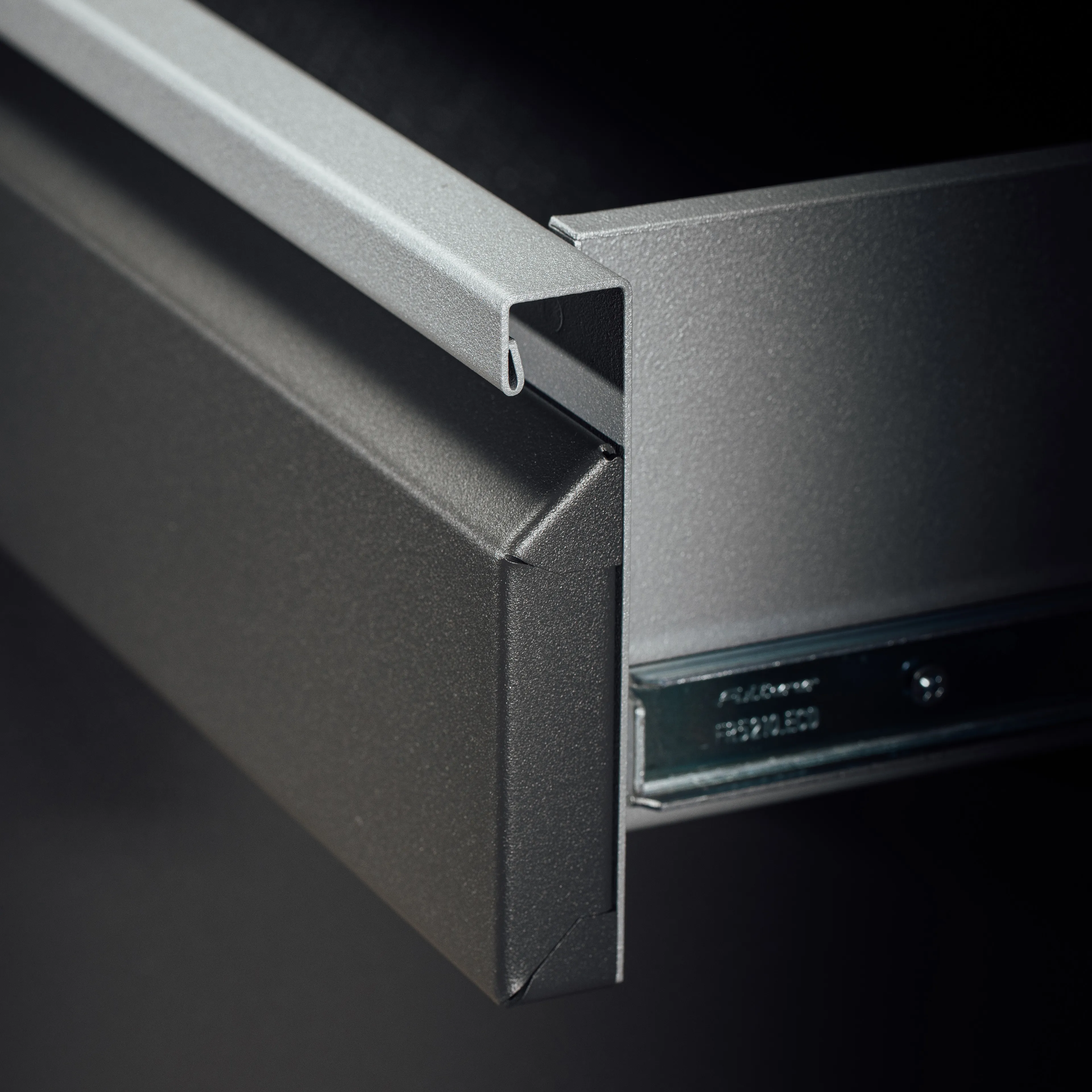 Displays the premium grade cold-rolled steel construction